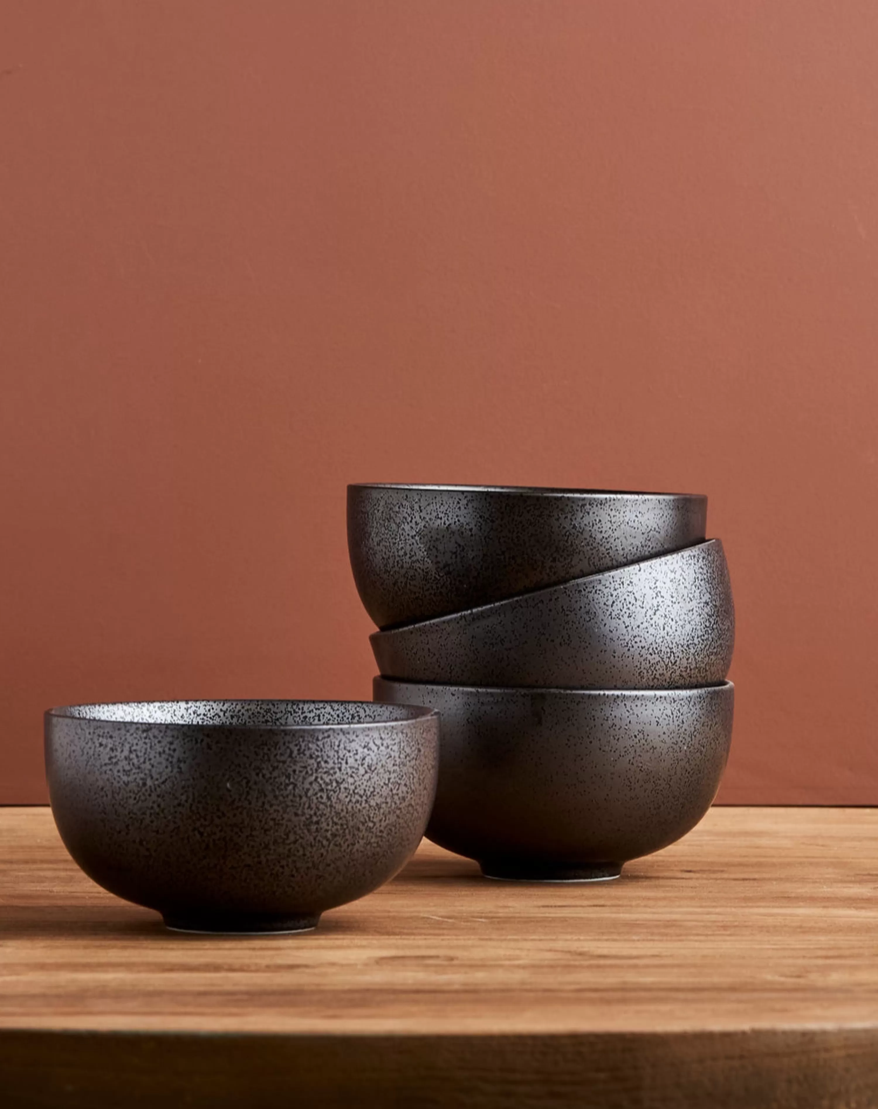 Robert Gordon Bowls-Earth Noodle Bowls / Black