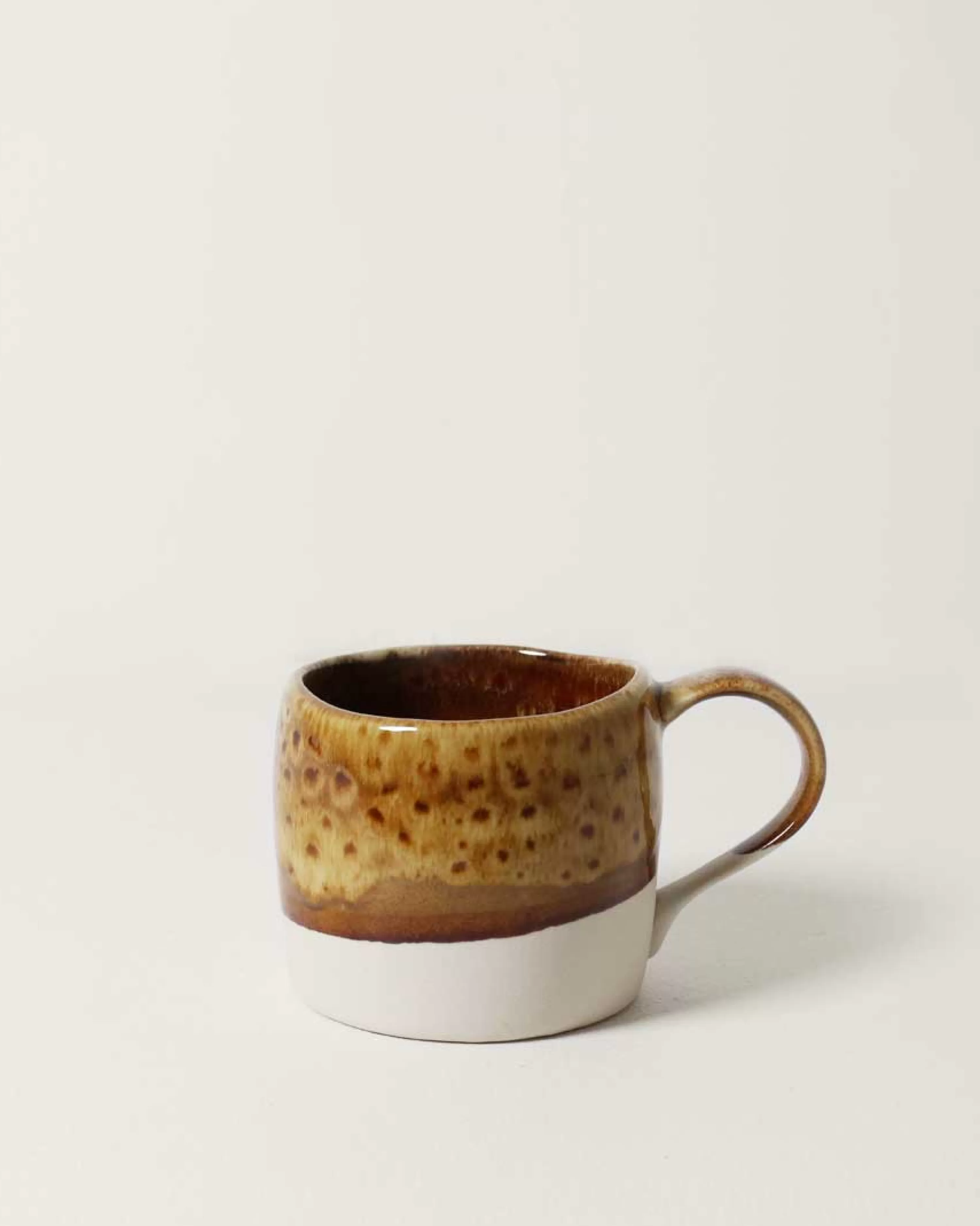 Robert Gordon Mugs & Cups-Organic Mug / Crema